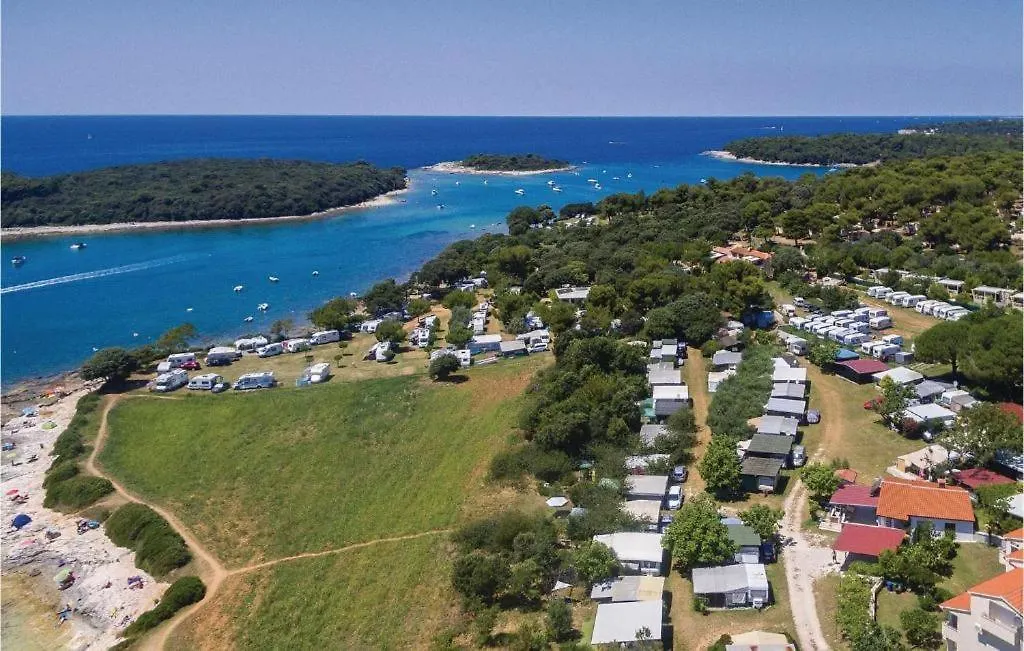 I & M Guest House Banjole 0*,  Croatia